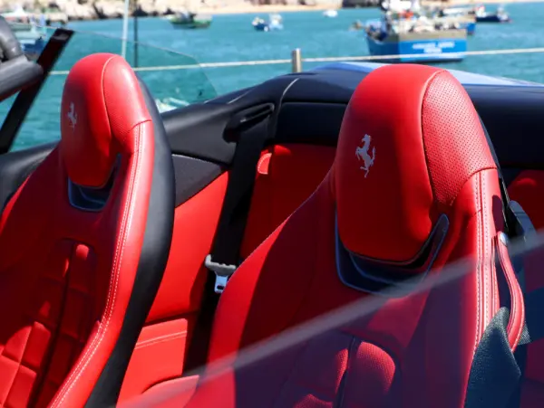 Ferrari Portofino 3.9 Twin-Turbo V8 31