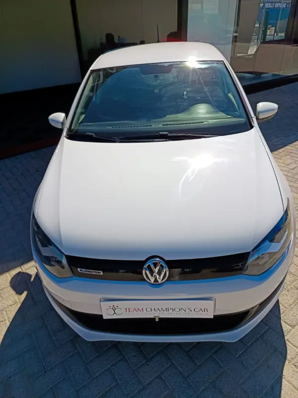 Volkswagen Polo 1.0 TSI BlueMotion Trendline 6