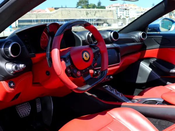 Ferrari Portofino 3.9 Twin-Turbo V8 29