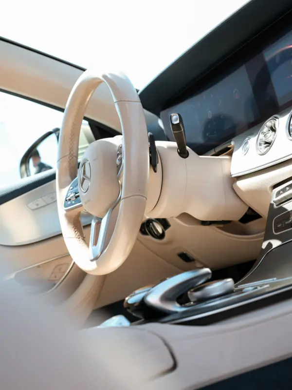 Mercedes-Benz E 220 d AMG Line 15