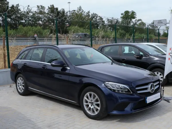 Mercedes-Benz C 180 Station / 9-Tronic 14