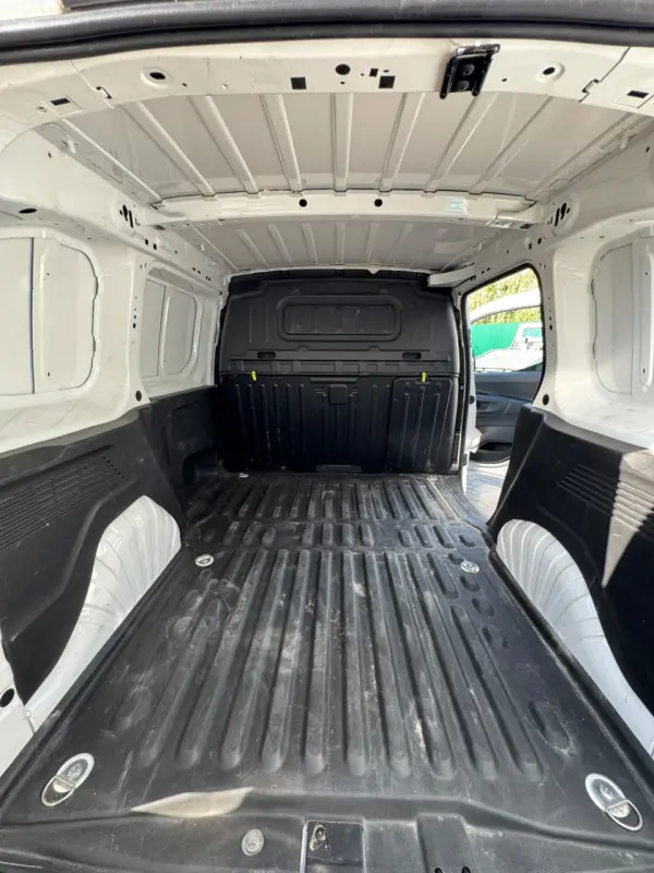 Citroen Berlingo M BlueHDi Feel 26