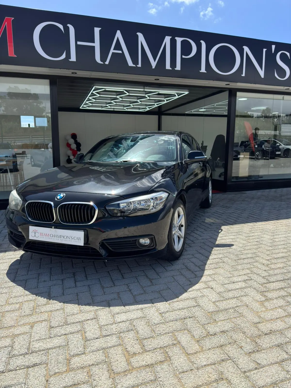 BMW 116 d EfficientDynamics 1