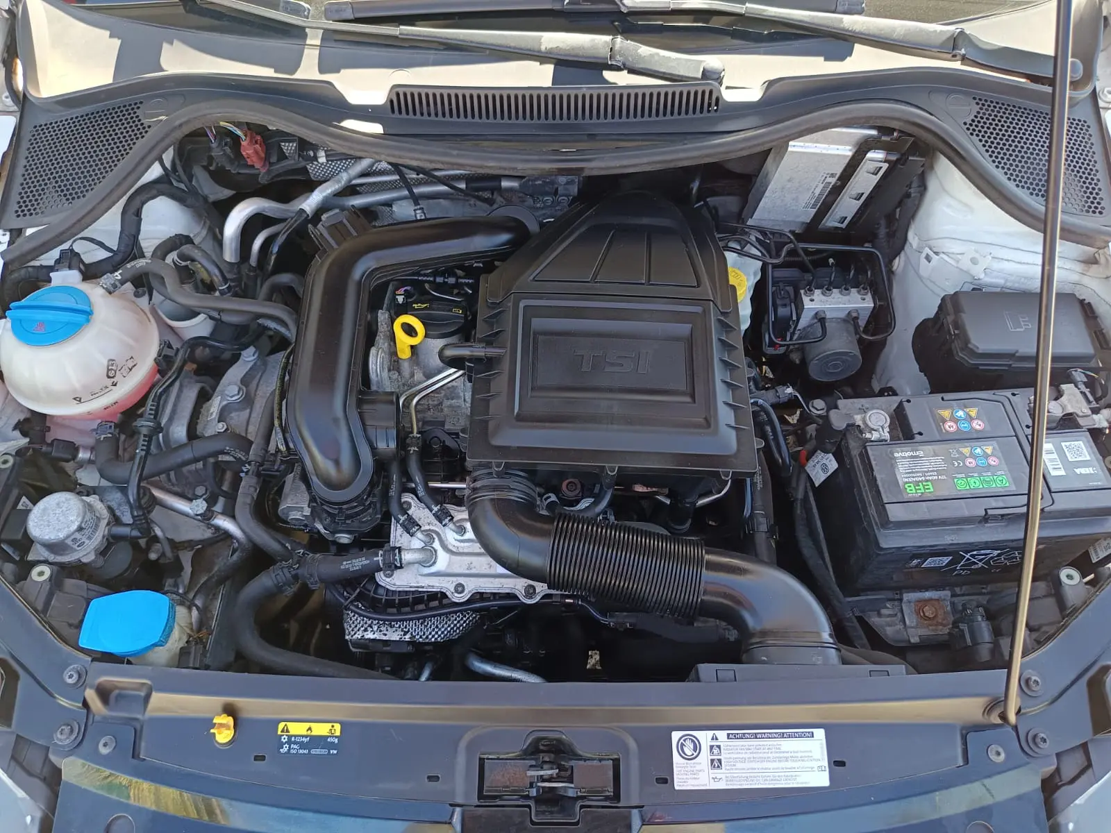 Volkswagen Polo 1.0 TSI BlueMotion Trendline 18