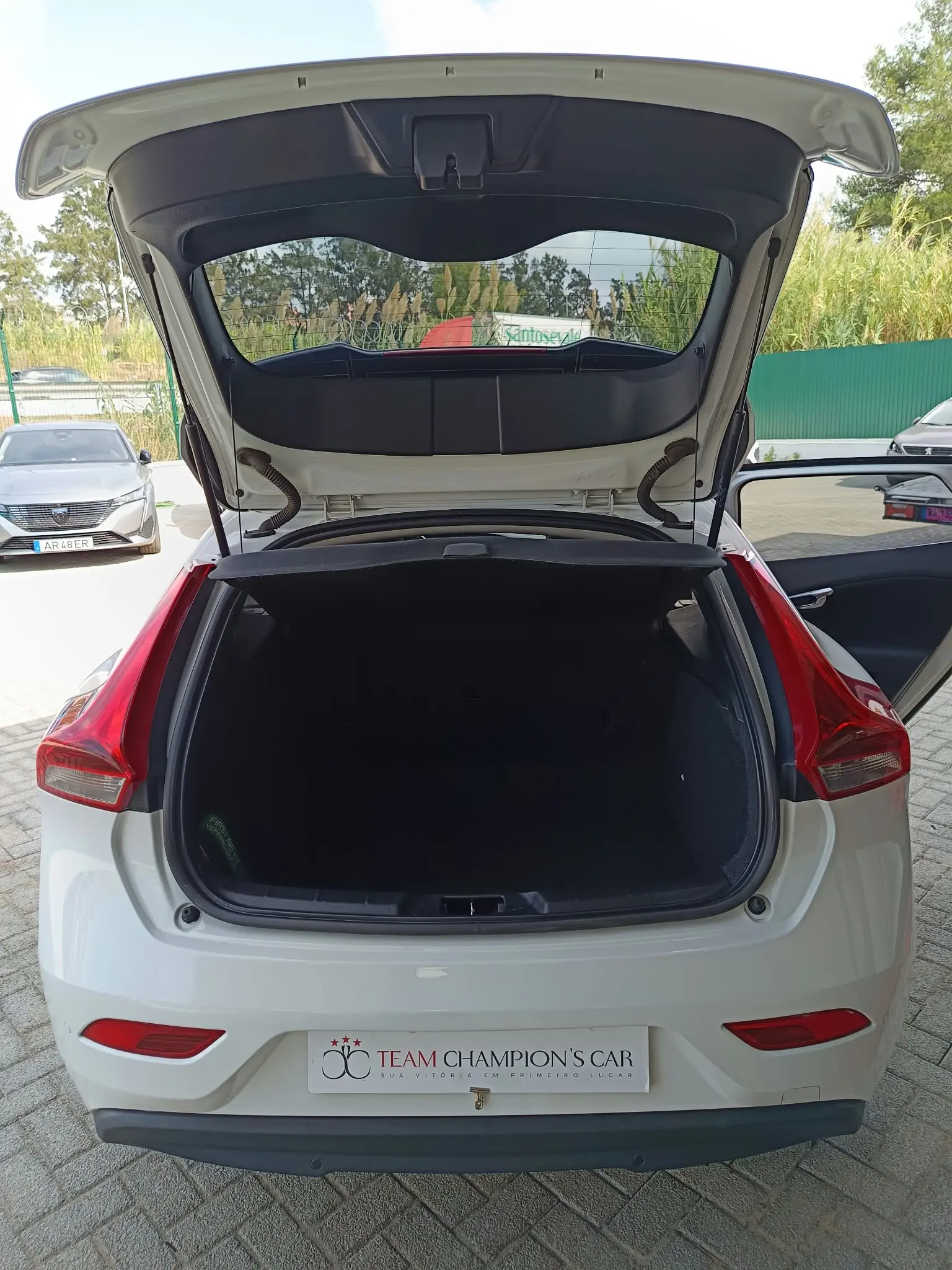 Volvo V40 1.6 D2 Eco Momentum 10
