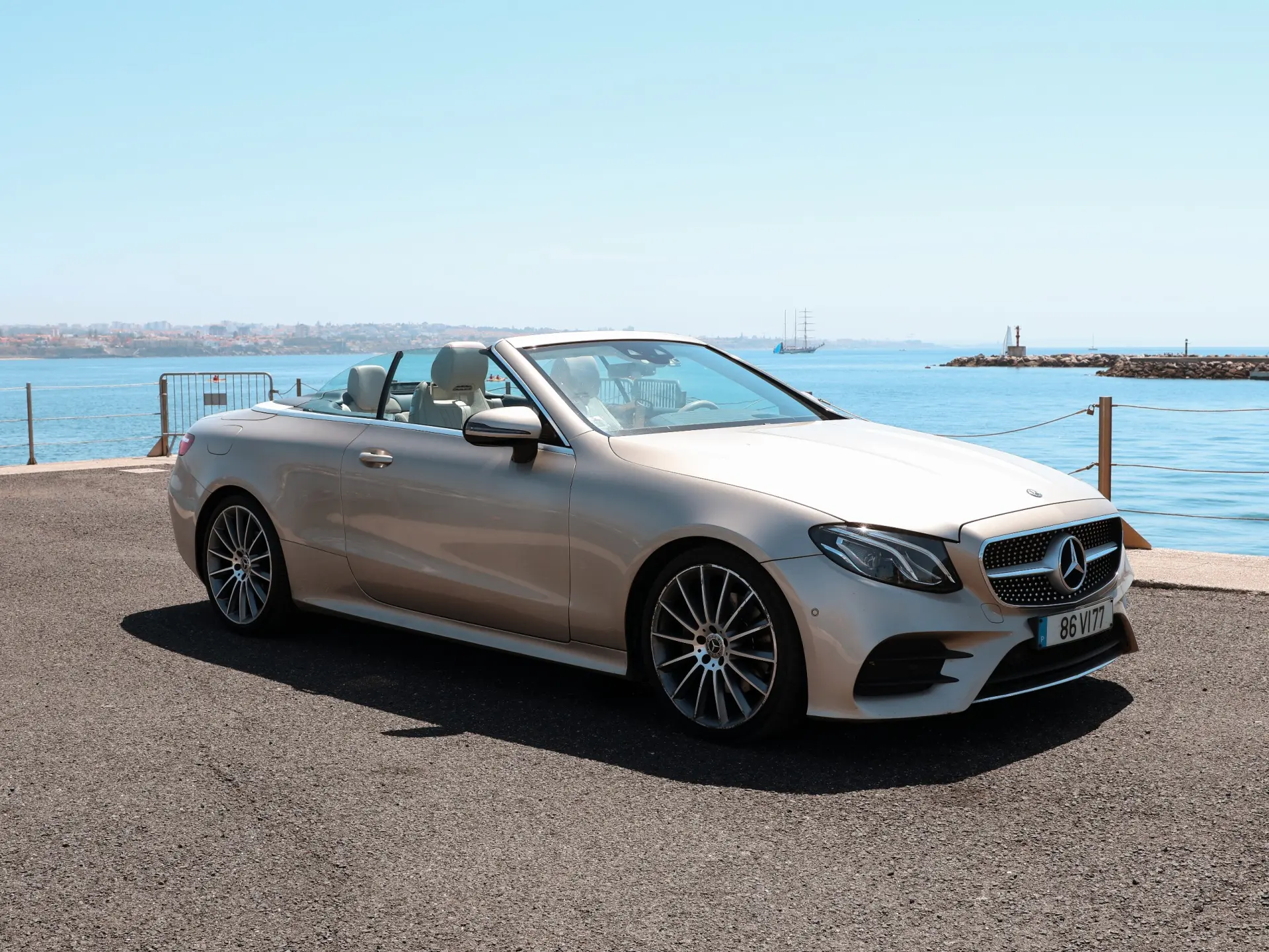 Mercedes-Benz E 220 d AMG Line 2