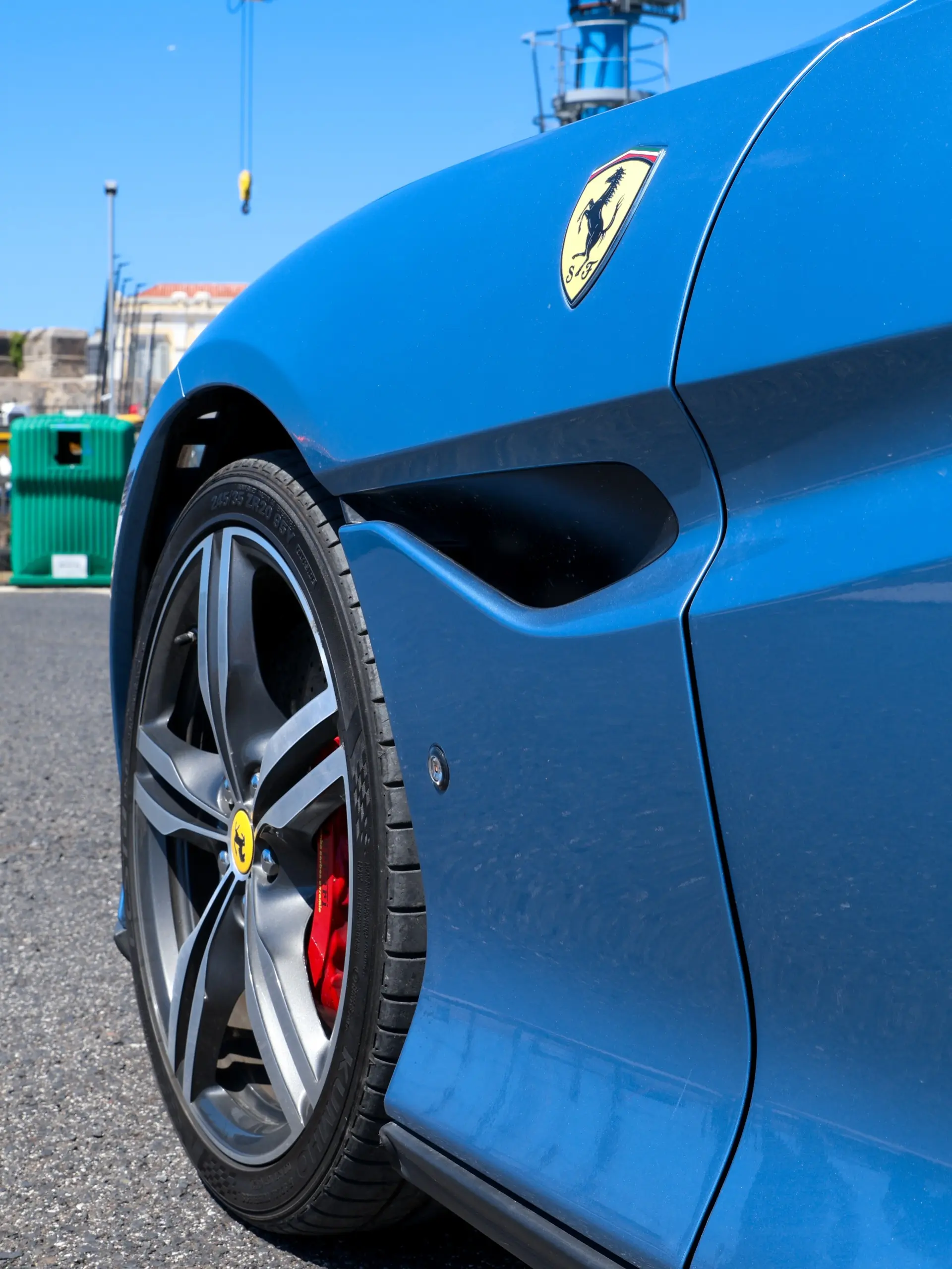 Ferrari Portofino 3.9 Twin-Turbo V8 15
