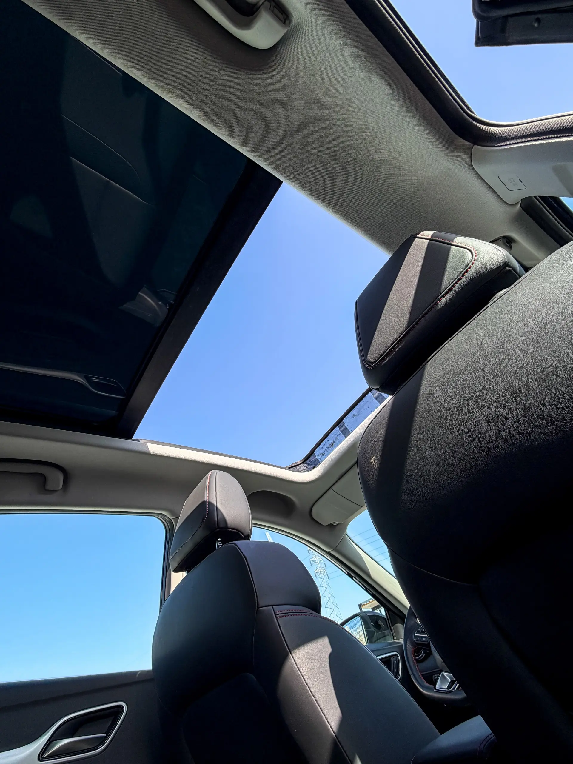 MG ZS Maximal Luxury 11