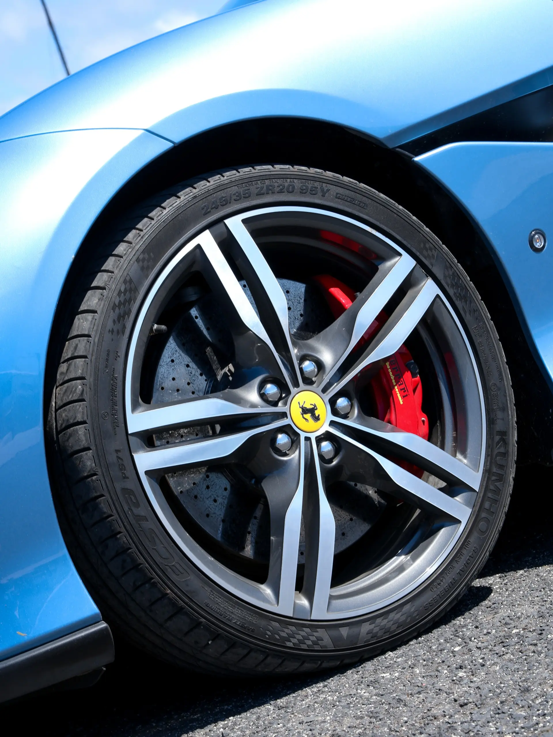Ferrari Portofino 3.9 Twin-Turbo V8 21