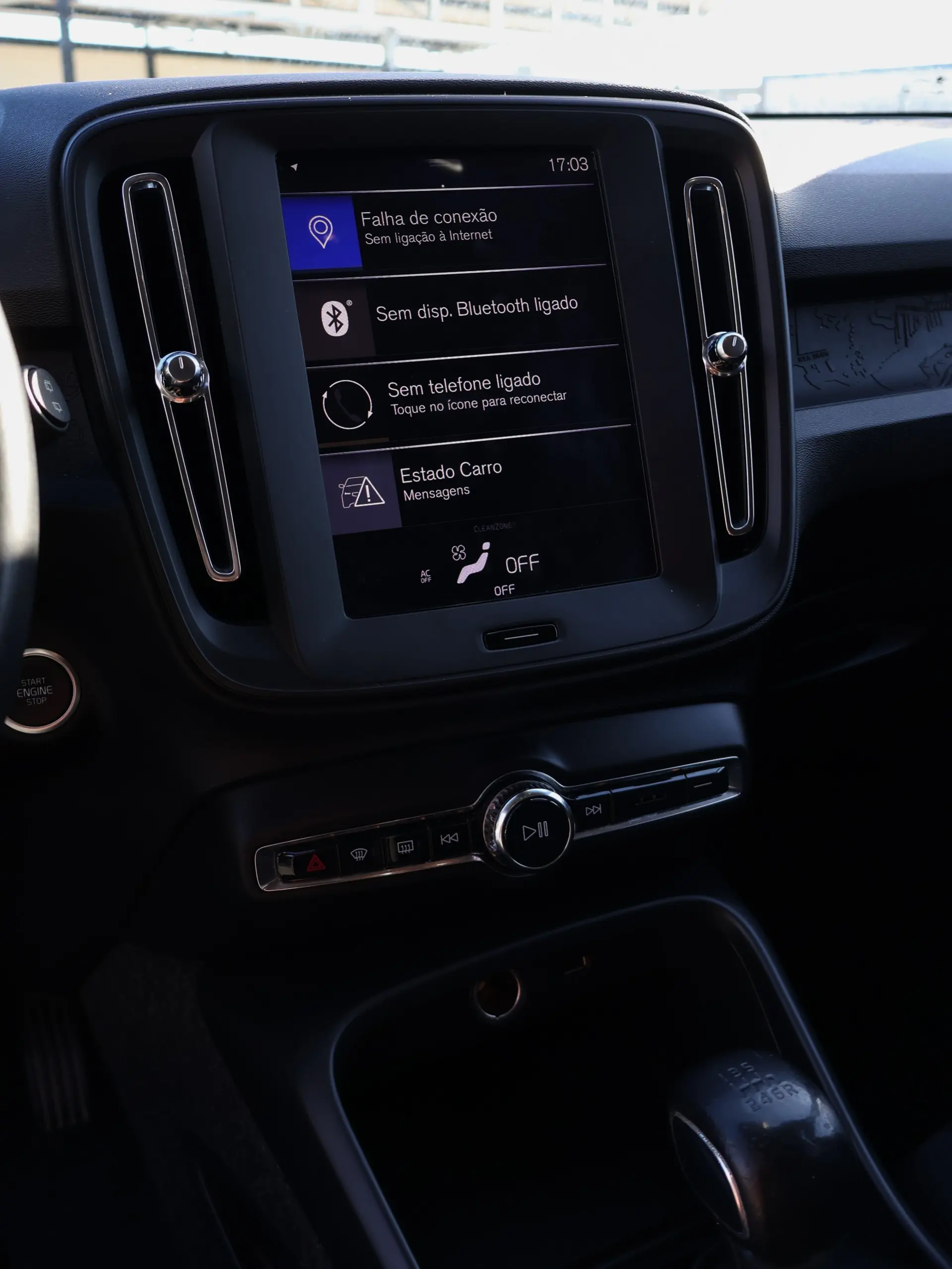Volvo XC 40 2.0 D3 11