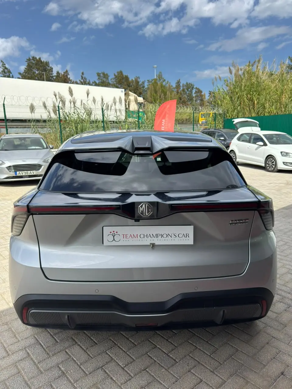MG MG4 64 kWh Luxury 7