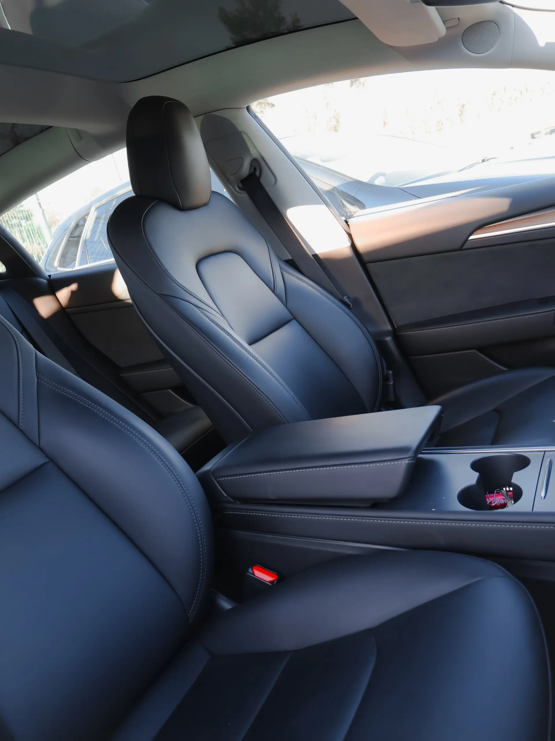 Tesla Model 3 Long Range Tração Traseira 17