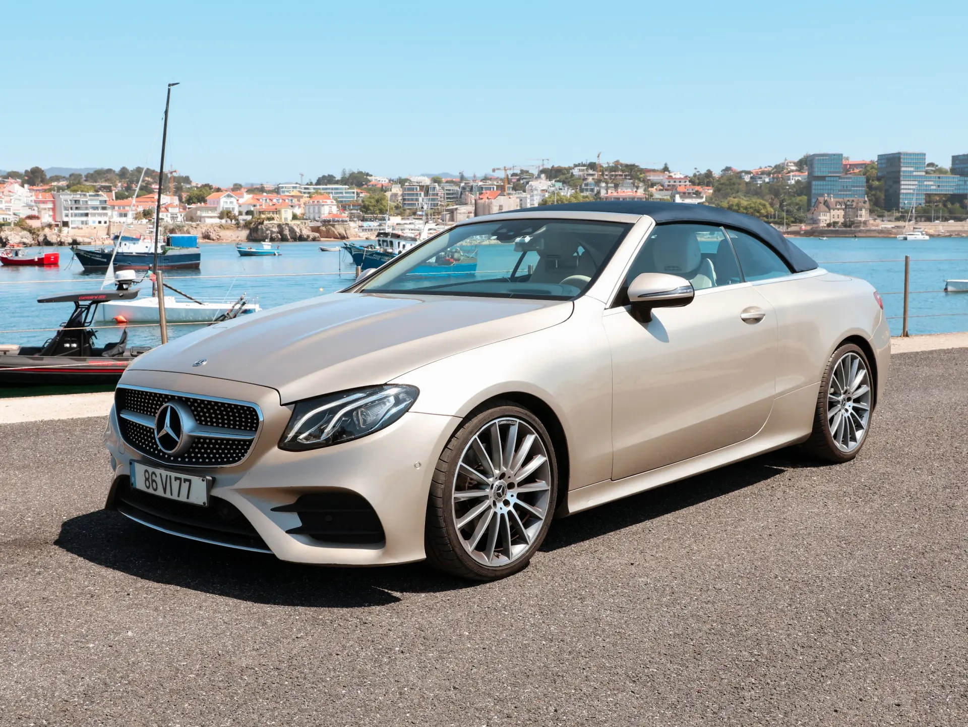 Mercedes-Benz E 220 d AMG Line 1