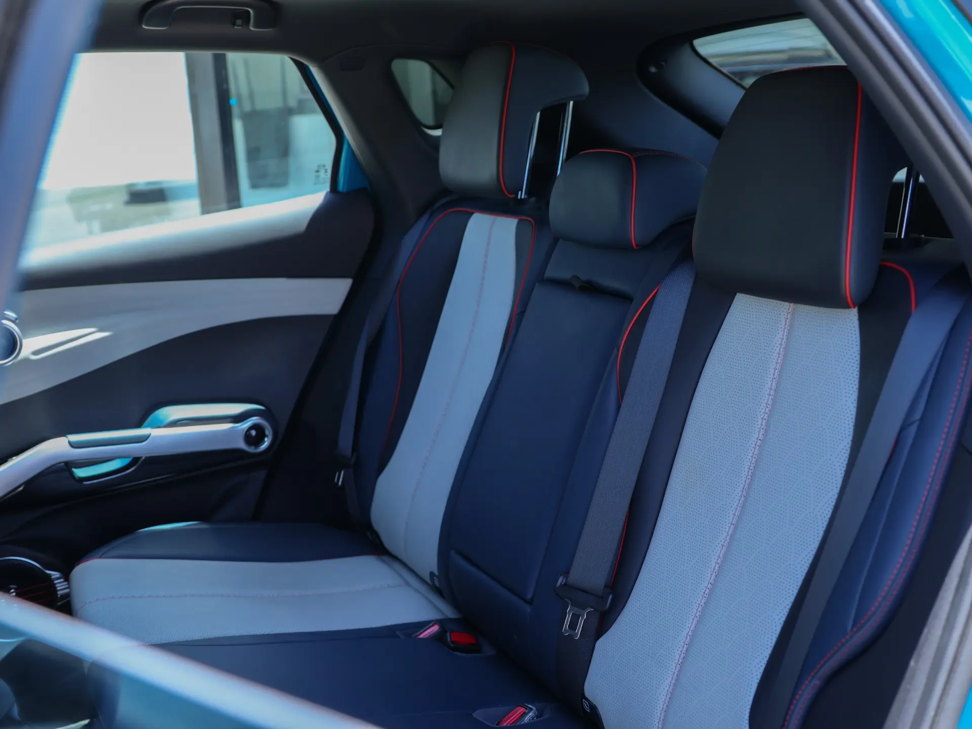 BYD Atto 3 Comfort 16