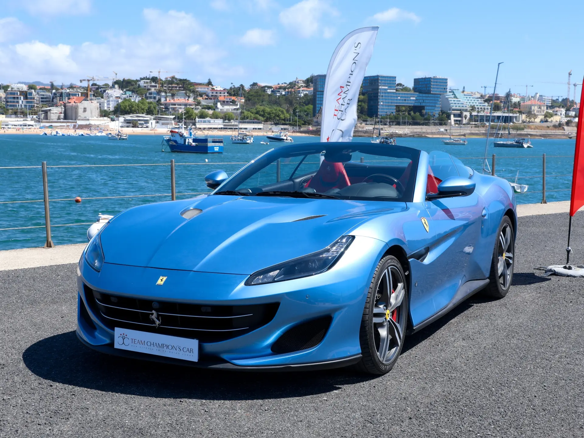 Ferrari Portofino 3.9 Twin-Turbo V8 1