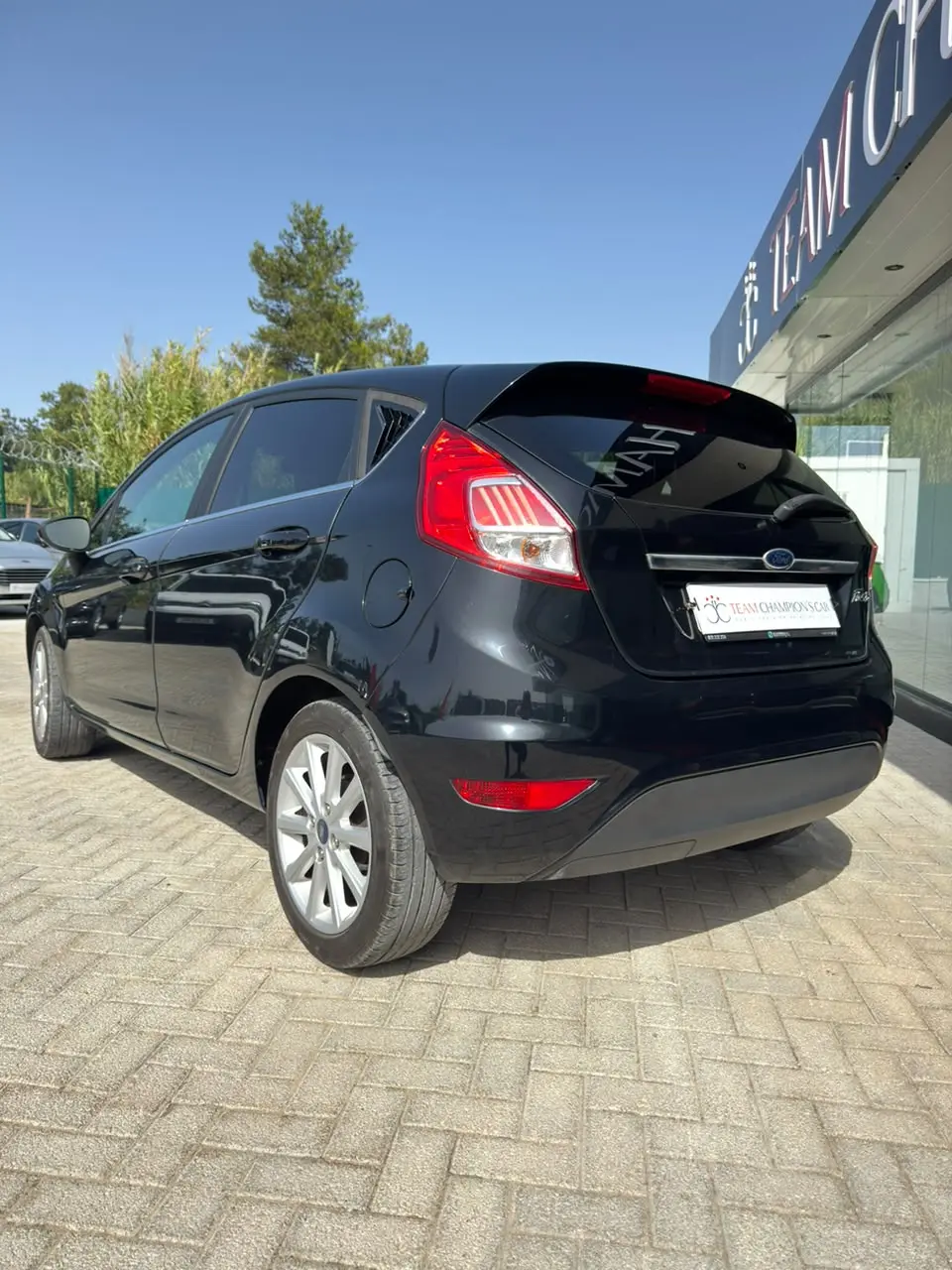 Ford Fiesta 1.0 Ti-VCT Titanium 4