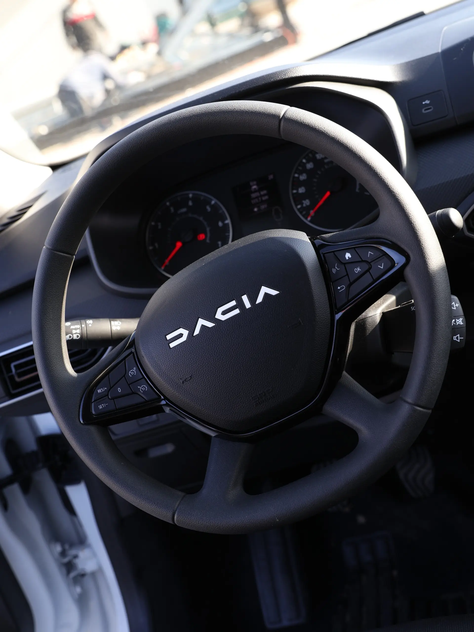 Dacia Sandero 1.0 SCe Access 10