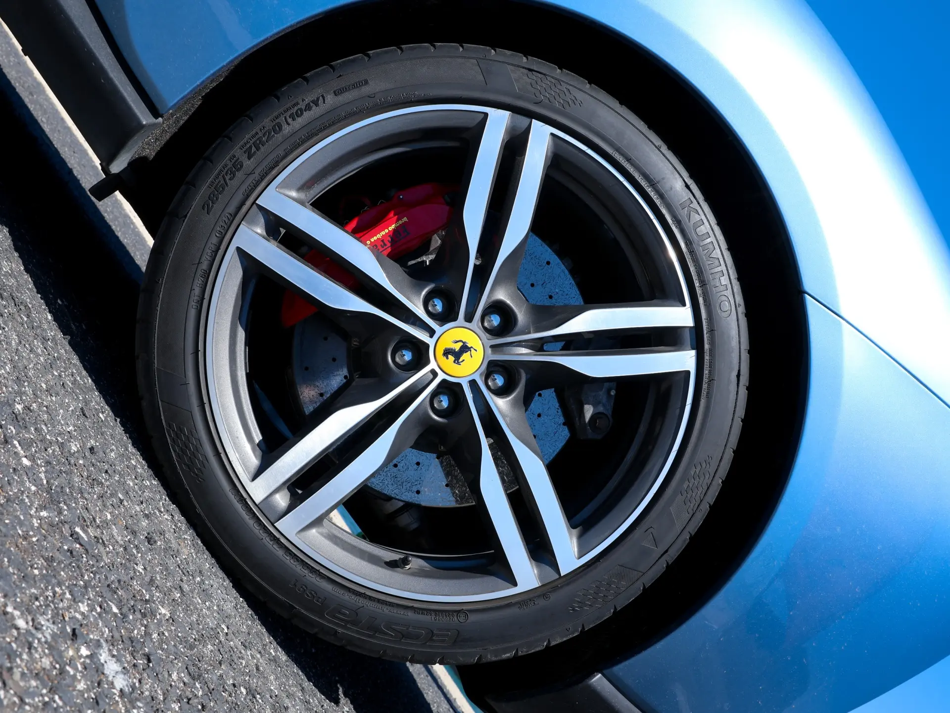 Ferrari Portofino 3.9 Twin-Turbo V8 23