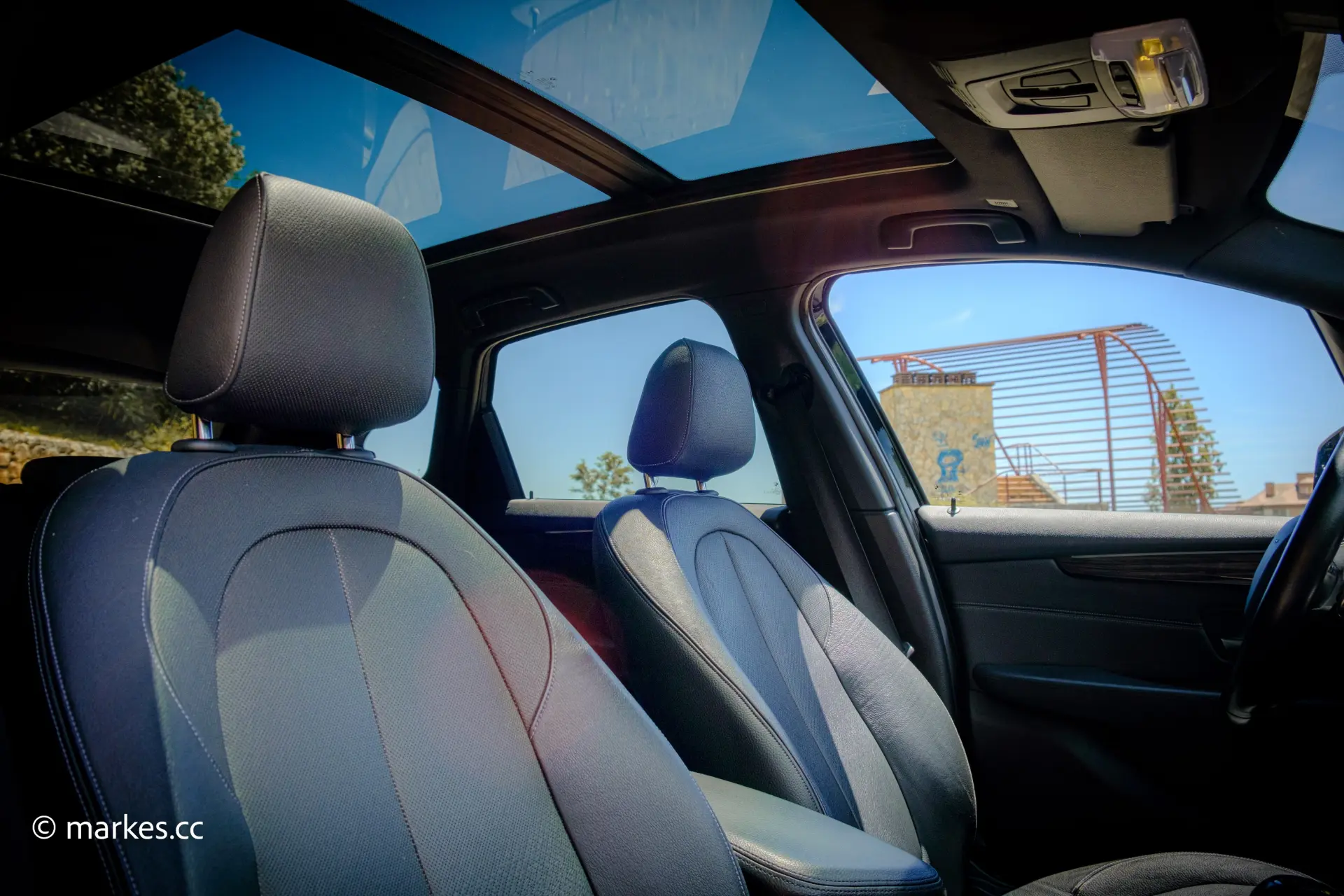 BMW 218 Active Tourer d Line Luxury Auto 12