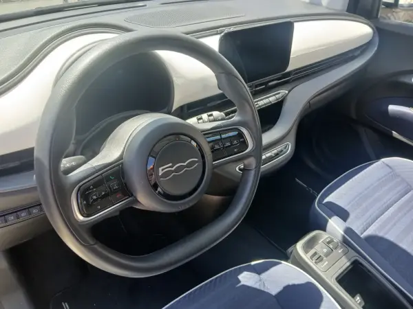 Fiat 500e 42kWh Pop 28