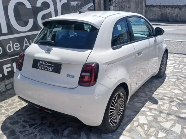 Fiat 500e 42kWh Pop 35