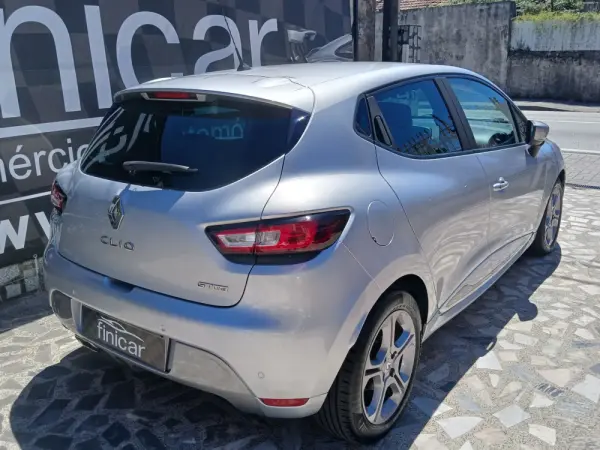 Renault Clio 1.5 dCi GT Line 29