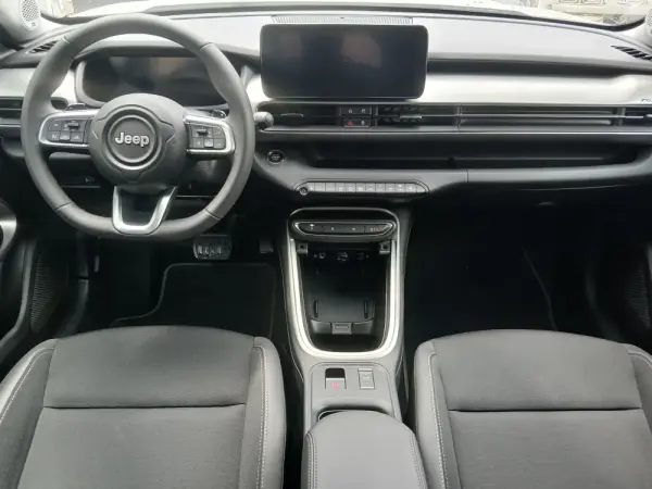 Jeep Avenger 1.2 e-Hybrid Summit DCT 6