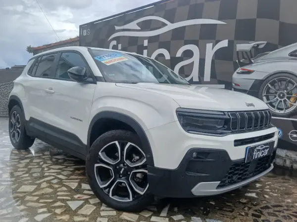 Jeep Avenger 1.2 e-Hybrid Summit DCT 12