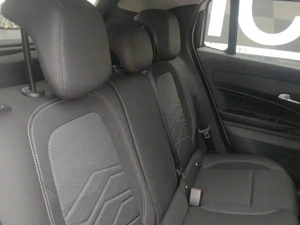 Jeep Avenger 1.2 e-Hybrid Summit DCT 15