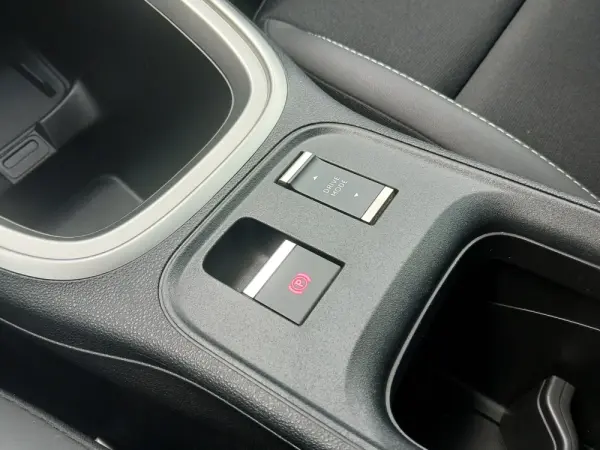 Jeep Avenger 1.2 e-Hybrid Summit DCT 20
