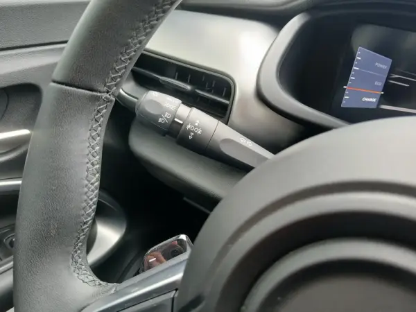 Jeep Avenger 1.2 e-Hybrid Summit DCT 22