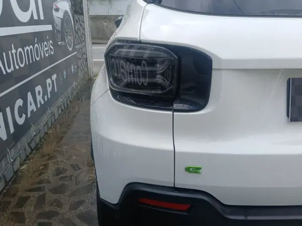 Jeep Avenger 1.2 e-Hybrid Summit DCT 34