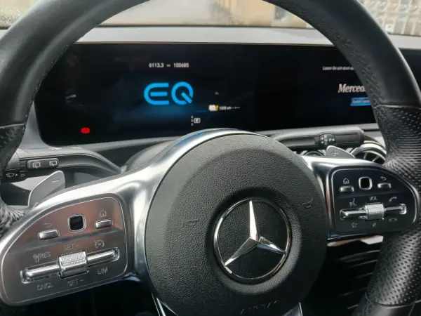 Mercedes-Benz CLA 250 e 8G-DCT Edition AMG Line 33