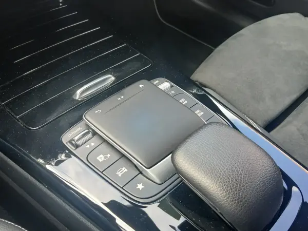 Mercedes-Benz CLA 250 e 8G-DCT Edition AMG Line 39