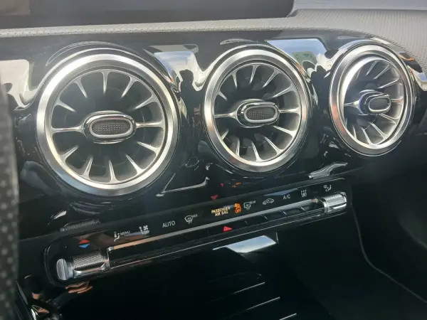 Mercedes-Benz CLA 250 e 8G-DCT Edition AMG Line 40
