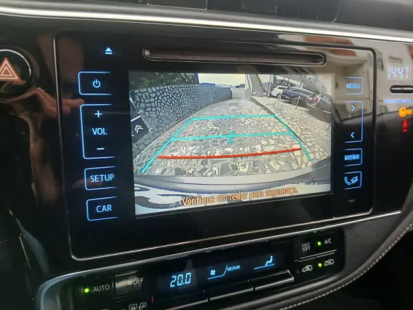 Toyota Auris Touring Sports 1.4 D-4D Exclusive+Navi 22