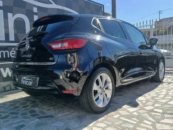 Renault Clio 1.5 dCi Limited 32