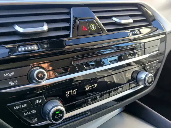 BMW 520 d Line Luxury Auto 24