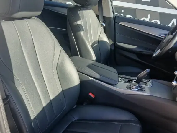 BMW 520 d Line Luxury Auto 33
