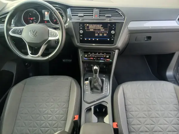 Volkswagen Tiguan 2.0 TDI Confortline DSG 6