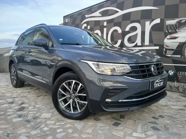 Volkswagen Tiguan 2.0 TDI Confortline DSG 12