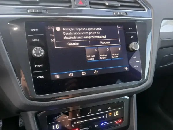 Volkswagen Tiguan 2.0 TDI Confortline DSG 25