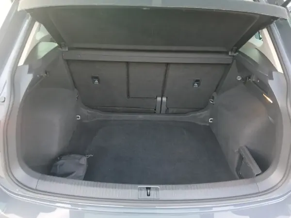 Volkswagen Tiguan 2.0 TDI Confortline DSG 29