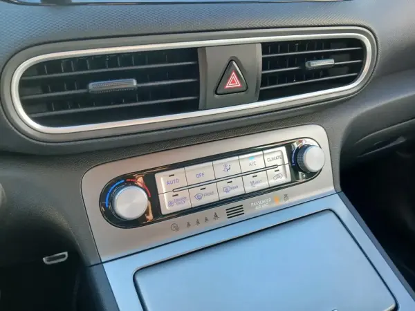Hyundai Kauai 64 kWh Premium+P.Premium 11