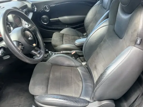 MINI Coupé Cooper S 4