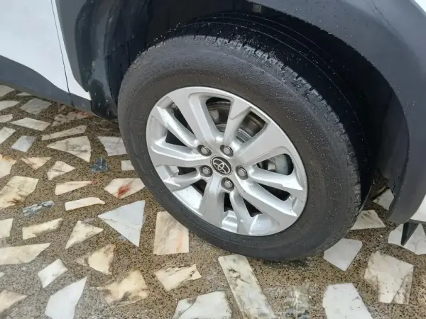 Toyota Yaris Cross 1.5 HDF Comfort Plus 3