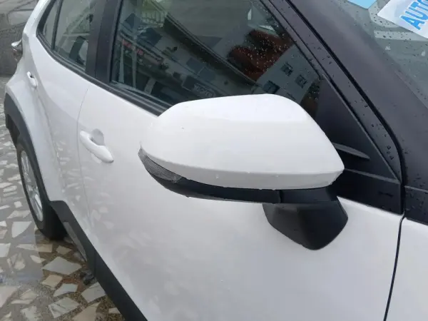 Toyota Yaris Cross 1.5 HDF Comfort Plus 4