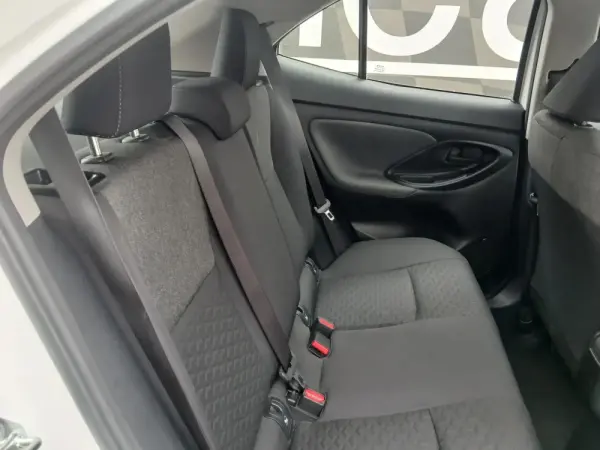 Toyota Yaris Cross 1.5 HDF Comfort Plus 18