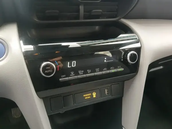 Toyota Yaris Cross 1.5 HDF Comfort Plus 24