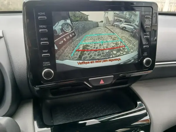 Toyota Yaris Cross 1.5 HDF Comfort Plus 27